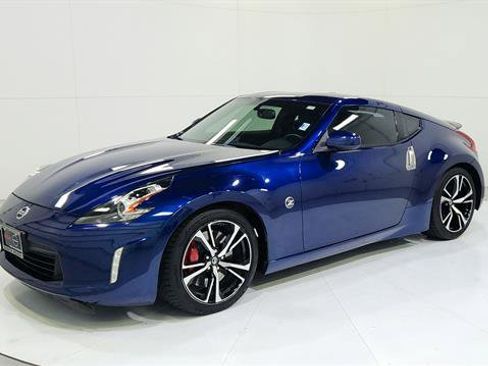 Used 2020 Nissan 370Z Touring Sport image 3