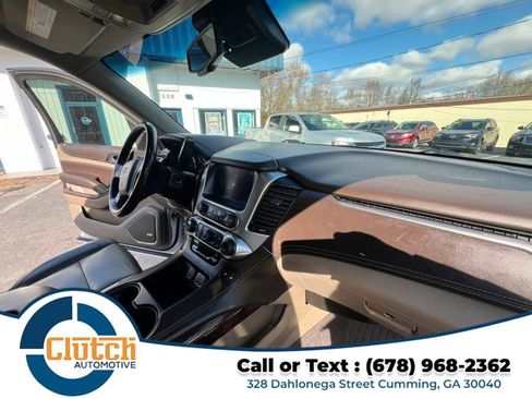 Used 2020 Chevrolet Suburban LT image 29