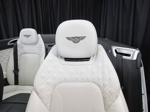 Used 2020 Bentley Continental GT V8 First Edition image 21