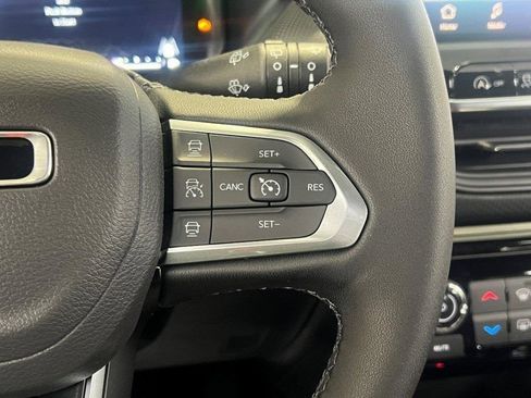 New 2026 Jeep Compass Limited w/ Sun, Sound & Navigation Group image 31