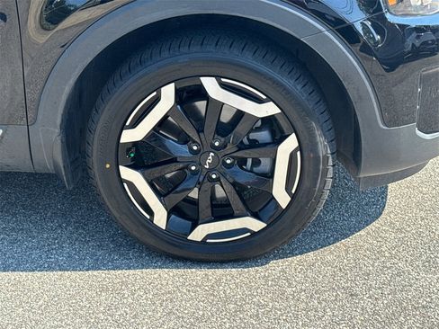 Used 2024 Kia Telluride S w/ S Sunroof Package image 13