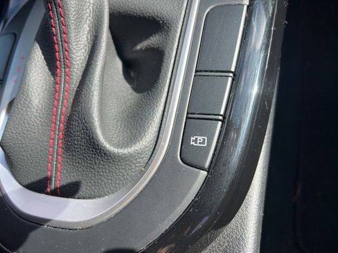 Certified 2023 Kia Forte GT image 27