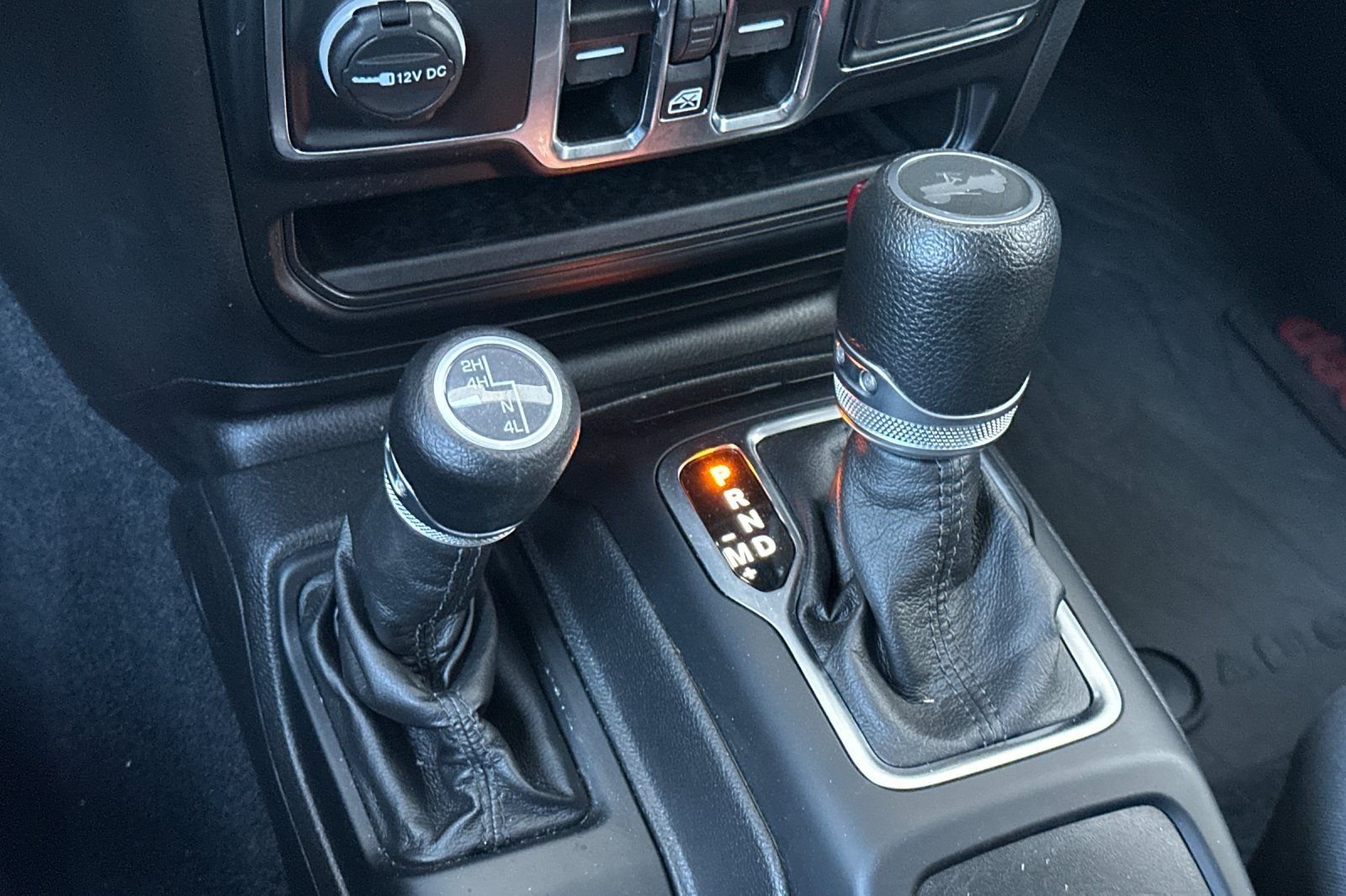 Used 2022 Jeep Wrangler Unlimited Sport AWD/4WD image 24