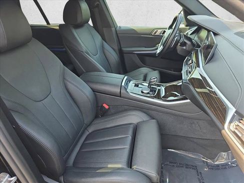Used 2019 BMW X5 xDrive40i w/ Premium Package 2 AWD/4WD image 10