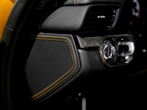 Used 2018 Porsche 911 Turbo S image 22