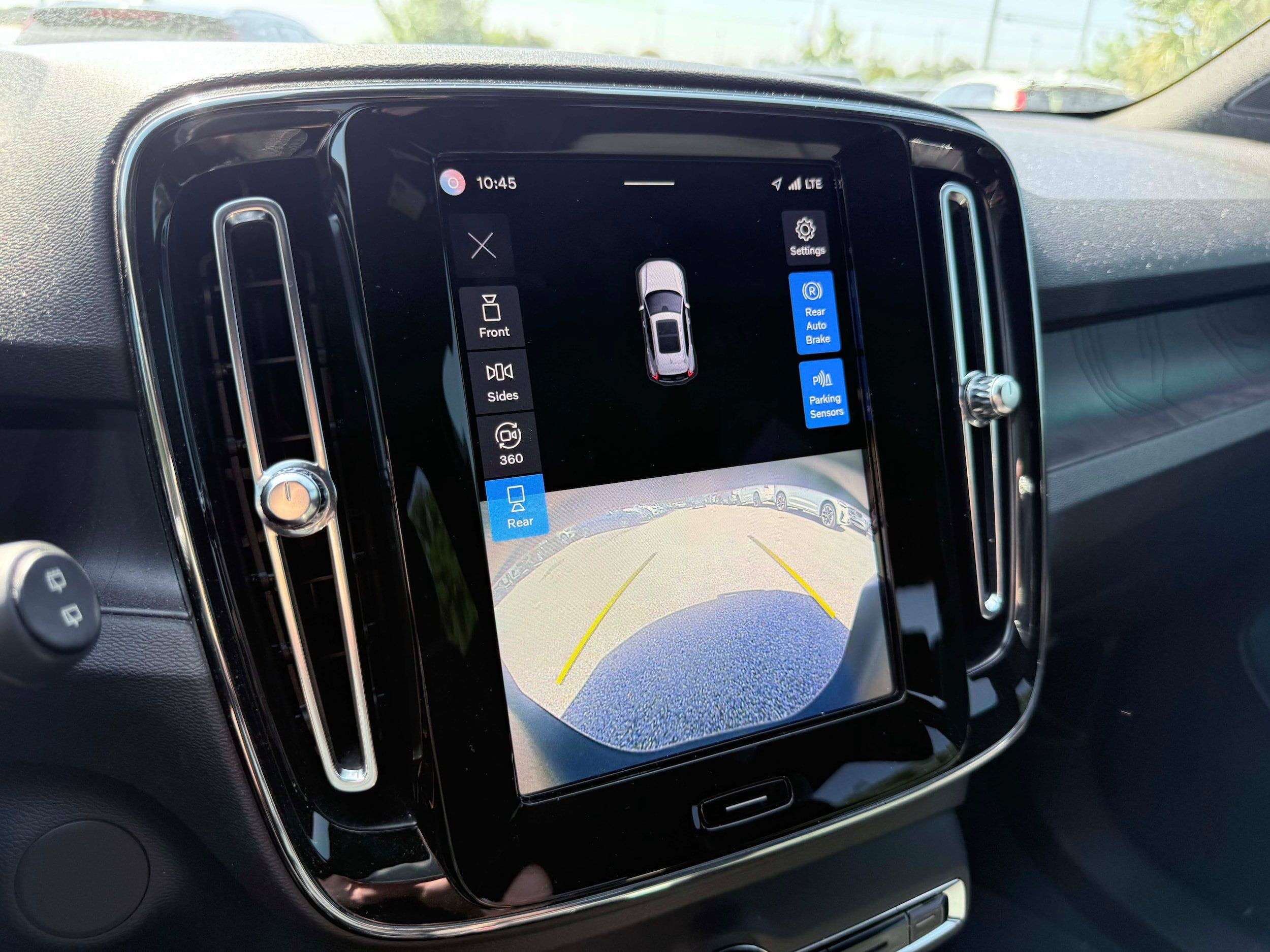 Certified 2023 Volvo XC40 Recharge Ultimate AWD/4WD image 20