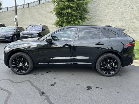Used 2026 Jaguar F-PACE R-Dynamic S AWD/4WD image 4