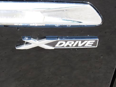 Used 2012 BMW 528i xDrive Sedan AWD/4WD image 9