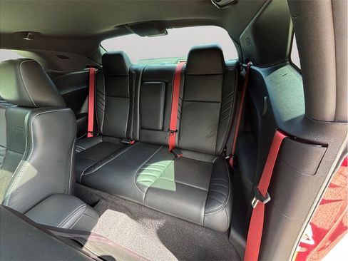 Used 2019 Dodge Challenger SRT Hellcat Redeye RWD image 38