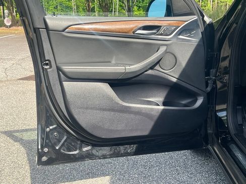 Used 2019 BMW X3 sDrive30i w/ Convenience Package RWD image 9