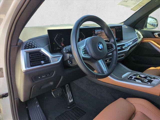 Certified 2025 BMW X5 xDrive40i w/ M Sport Package AWD/4WD image 10