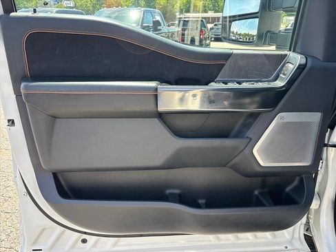 Used 2023 Ford F250 Platinum AWD/4WD image 29