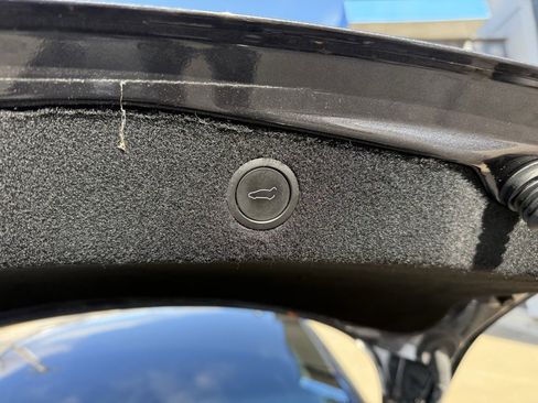 Used 2025 Tesla Model 3 Long Range image 32