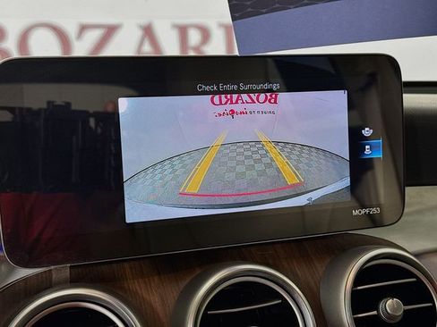 Used 2020 Mercedes-Benz GLC 300 image 16