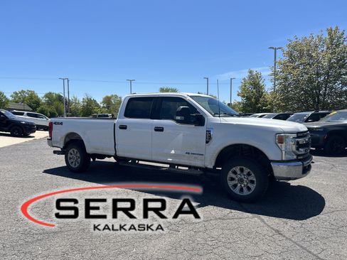 Used 2022 Ford F250 XLT AWD/4WD image 1