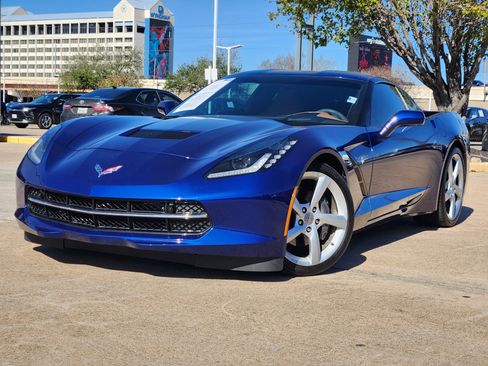 Certified 2018 Chevrolet Corvette Stingray Coupe w/ 2LT Preferred Equipment Group image 14