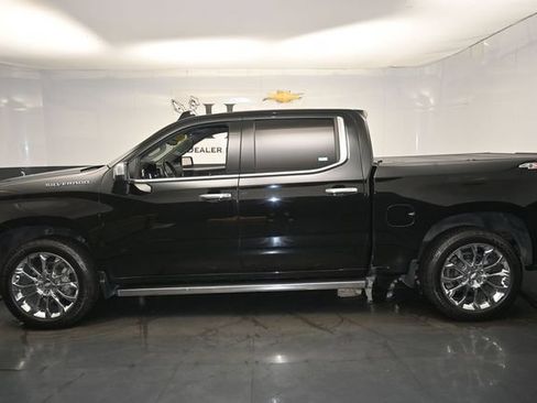 Used 2023 Chevrolet Silverado 1500 LTZ w/ LTZ Premium Package AWD/4WD image 29