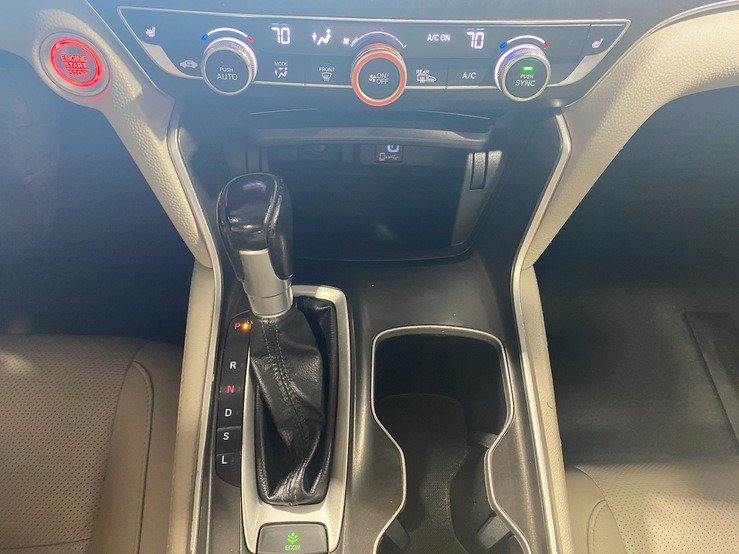 Used 2018 Honda Accord EX-L image 24