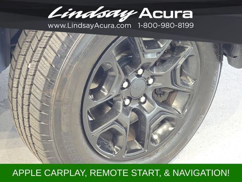 Used 2019 Jeep Cherokee Trailhawk w/ Cold Weather Group AWD/4WD image 25