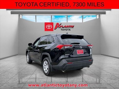 Certified 2025 Toyota RAV4 LE AWD/4WD image 5