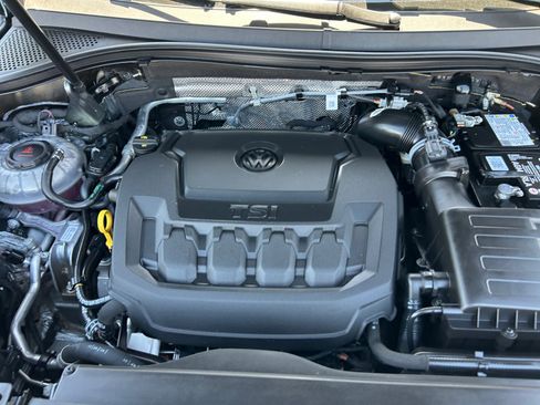 Certified 2022 Volkswagen Tiguan SE image 20