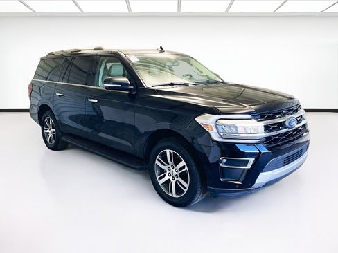 Used 2024 Ford Expedition Max Limited image 3