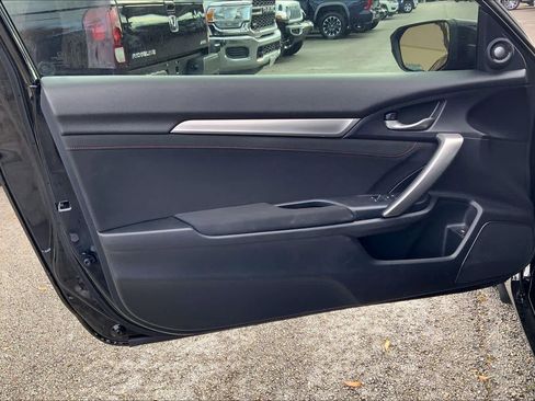 Used 2018 Honda Civic Si image 18