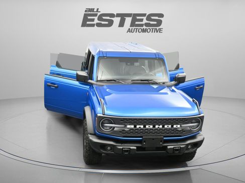 Certified 2025 Ford Bronco Badlands AWD/4WD image 10