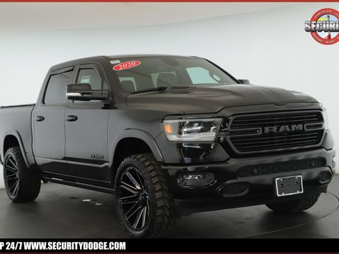 Used 2020 RAM 1500 Laramie AWD/4WD image 1