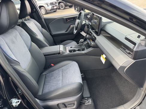New 2026 Toyota RAV4 XSE AWD/4WD image 8