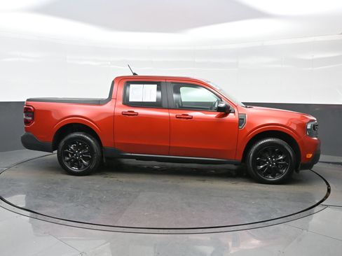 Used 2024 Ford Maverick Lariat w/ Black Appearance Package image 7