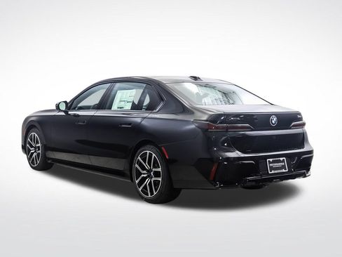 New 2026 BMW 740i xDrive AWD/4WD image 3