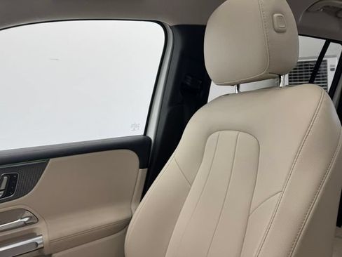 Certified 2020 Mercedes-Benz GLB 250 image 34