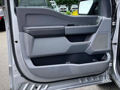 Used 2023 Ford F150 XLT AWD/4WD image 9