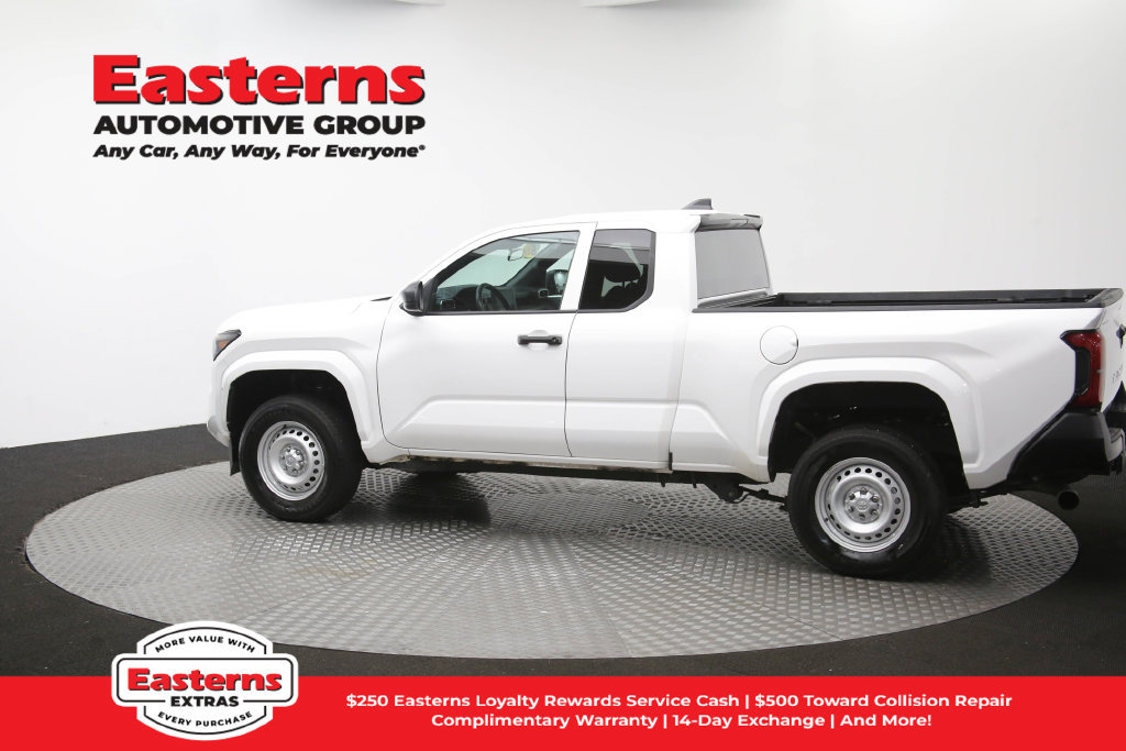 Used 2025 Toyota Tacoma SR RWD image 60