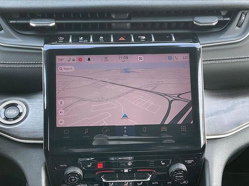 Used 2021 Jeep Grand Cherokee L Limited image 14