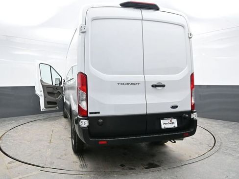 Used 2024 Ford Transit 250 148 Medium Roof image 38