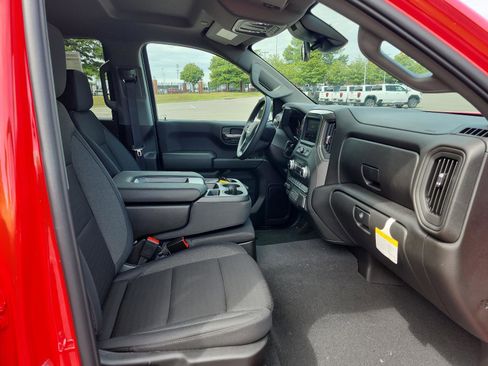 New 2026 GMC Sierra 1500 Pro w/ Graphite Edition image 7