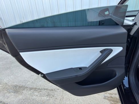 Used 2020 Tesla Model 3 Long Range image 42