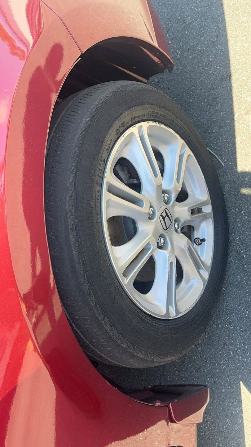 Used 2010 Honda Insight EX image 17