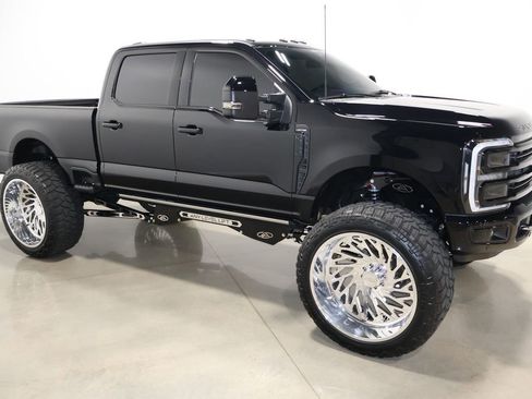 Used 2024 Ford F350 Limited w/ FX4 Off-Road Package image 84