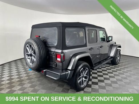 Used 2024 Jeep Wrangler Unlimited w/ Convenience Group AWD/4WD image 6