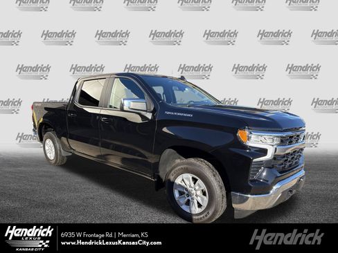 Used 2025 Chevrolet Silverado 1500 LT image 1