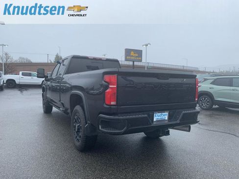 Used 2022 Chevrolet Silverado 3500 High Country w/ Z71 Off-Road Package image 5