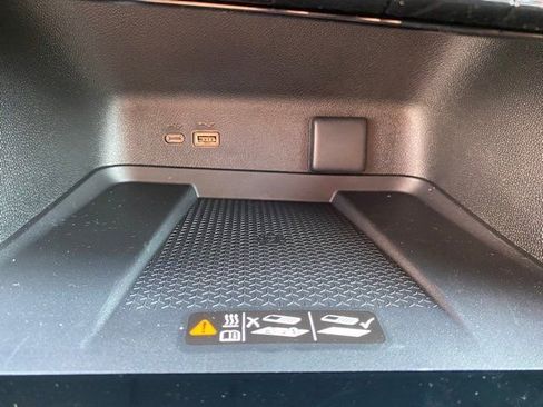 New 2026 Chevrolet Traverse LT w/ Midnight/Sport Edition image 13