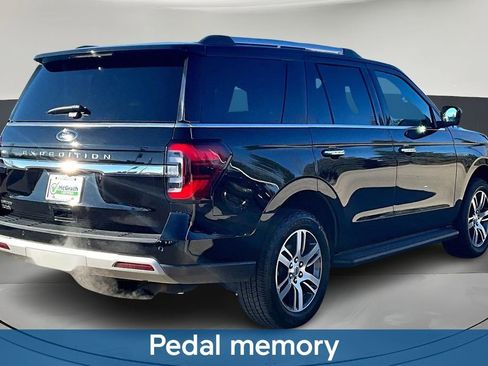 Used 2024 Ford Expedition Limited AWD/4WD image 7