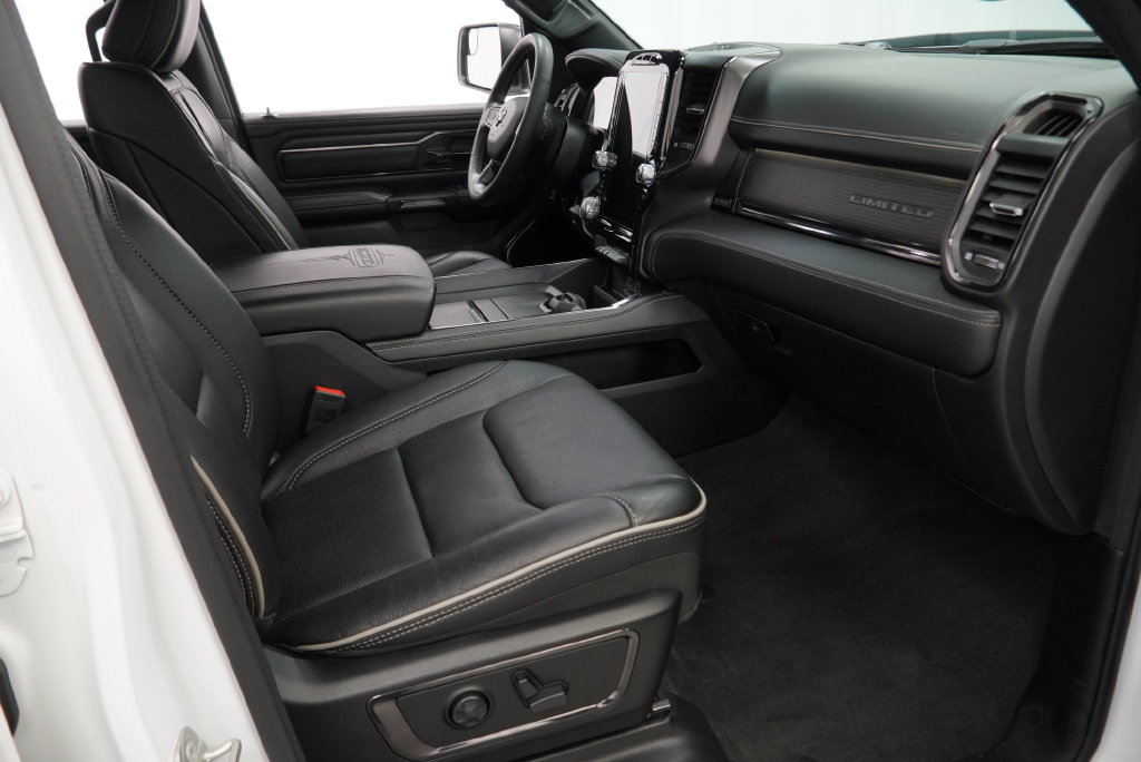 Certified 2023 RAM 1500 Limited w/ Night Edition AWD/4WD image 39