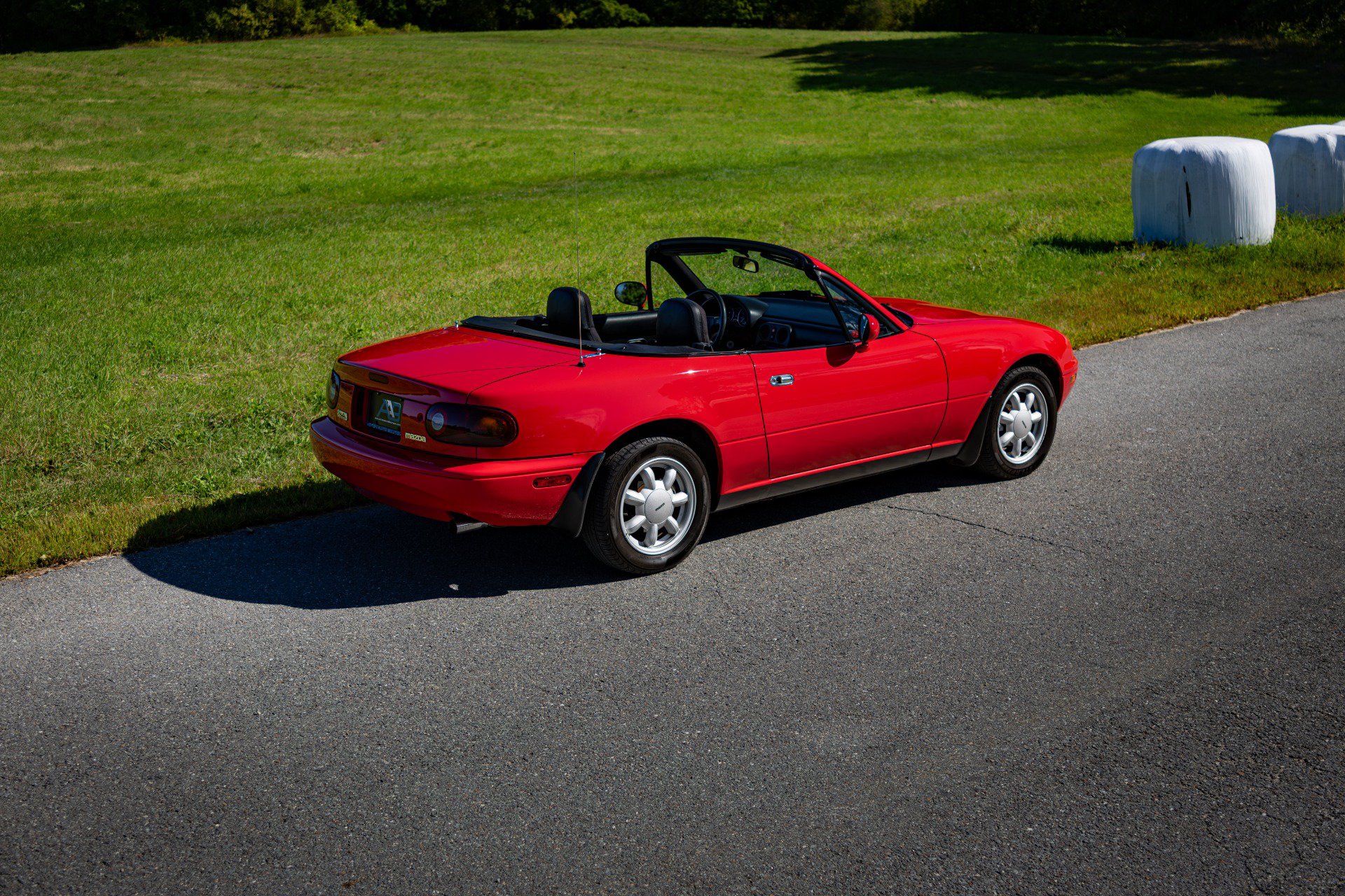 Used 1990 MAZDA MX-5 Miata RWD image 22