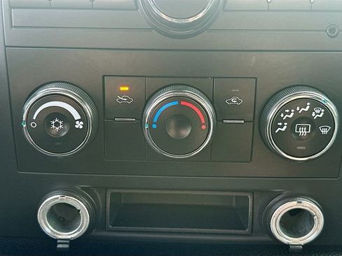 Used 2008 Chevrolet Silverado 3500 LT image 15