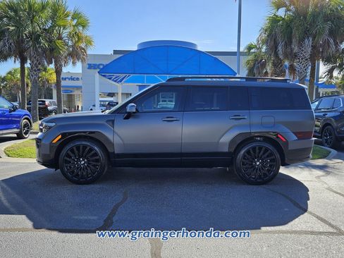 Used 2024 Hyundai Santa Fe Calligraphy image 2